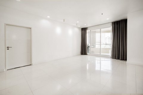 คอนโดมิเนียมในวัฒนา, กรุงเทพฯ, ประเทศไทย, 4 ห้องนอน № 123780 - รูปถ่าย 18