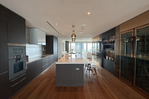 Condominio de 3 dormitorios en Bangkok, Tailandia № 142989 - foto 17