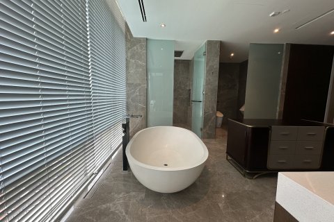 Condominio de 3 dormitorios en Bangkok, Tailandia № 142989 - foto 21