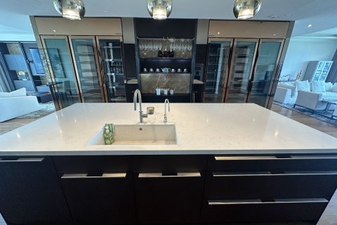 Condominio de 3 dormitorios en Bangkok, Tailandia № 142989 - foto 19