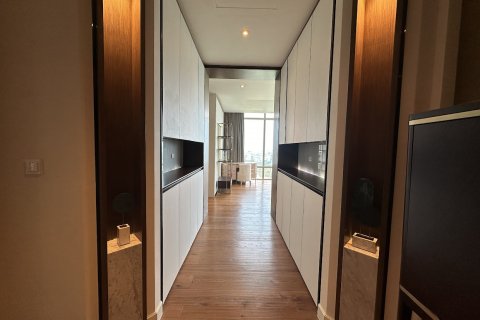 Condominio de 3 dormitorios en Bangkok, Tailandia № 142989 - foto 16