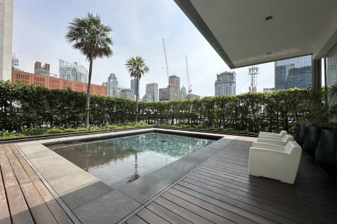Condominio de 3 dormitorios en Bangkok, Tailandia № 142989 - foto 29