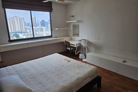 Condominio de 1 dormitorio en Sathon, Bangkok, Tailandia № 142992 - foto 10