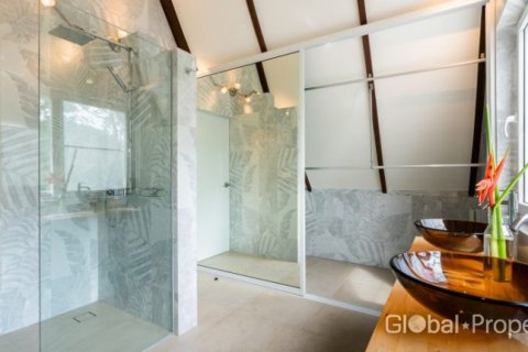 Casa de 4 dormitorios en Ko Chang, Tailandia № 100778 - foto 14