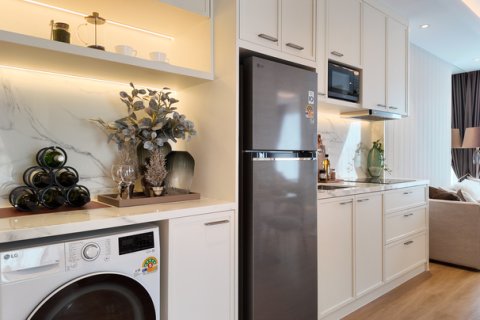 Apartamento de 384 dormitorios en Pattaya, Tailandia № 130420 - foto 2