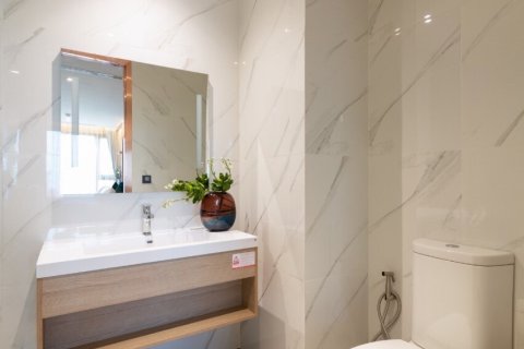 Apartamento de 384 dormitorios en Pattaya, Tailandia № 130416 - foto 9