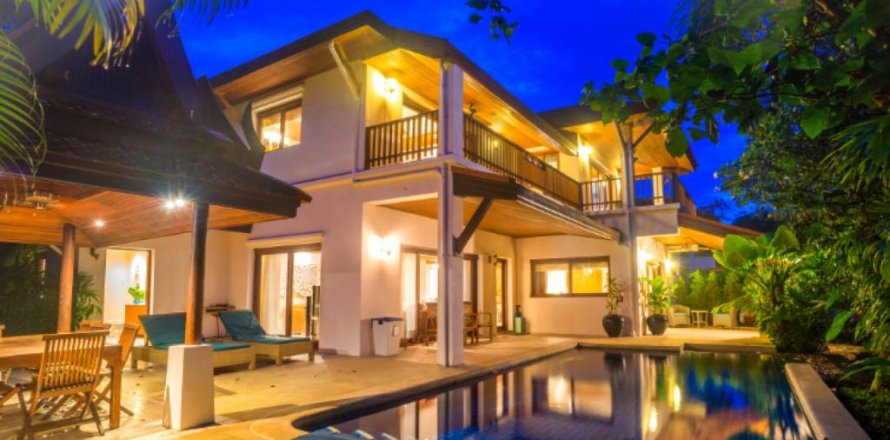 Chalet de 4 dormitorios en Surat Thani, Tailandia № 132757