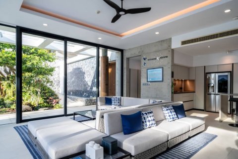 Chalet de 5 dormitorios en Sattahip, Tailandia № 132755 - foto 8