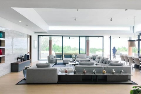 Chalet de 5 dormitorios en Sattahip, Tailandia № 132755 - foto 5