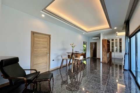 Casa de 3 dormitorios en Bang Lamung, Tailandia № 130213 - foto 7