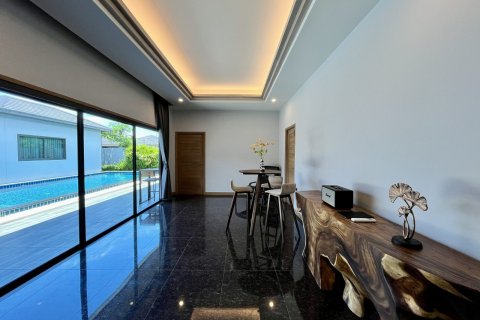 Casa de 3 dormitorios en Bang Lamung, Tailandia № 130213 - foto 13