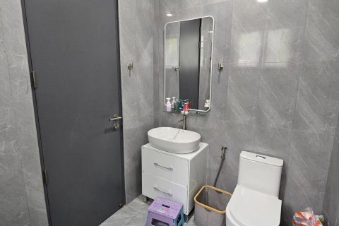 Haus in Chon Buri, Thailand 3 Schlafzimmer № 130217 - Foto 9