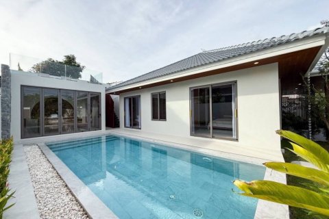 Chalet de 3 dormitorios en Phuket, Tailandia № 132736