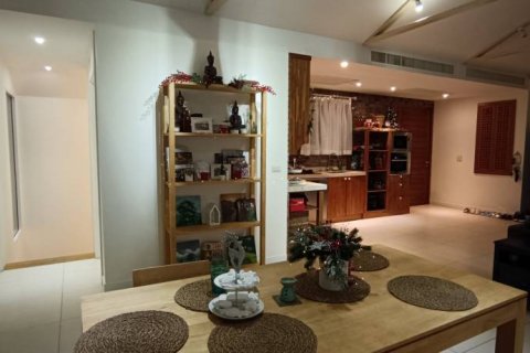 Chalet de 3 dormitorios en Surat Thani, Tailandia № 132730 - foto 10