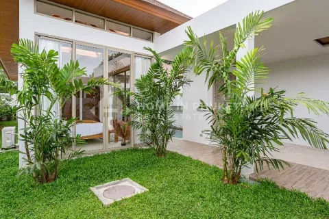 Casa de 2 dormitorios en Nai Harn Beach, Tailandia № 131068 - foto 9