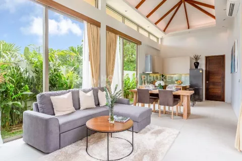 Casa de 2 dormitorios en Nai Harn Beach, Tailandia № 131068 - foto 2