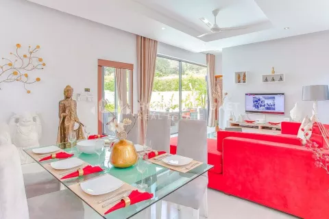 Casa de 2 dormitorios en Nai Harn Beach, Tailandia № 131069 - foto 5