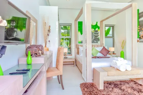 Casa de 2 dormitorios en Nai Harn Beach, Tailandia № 131069 - foto 10