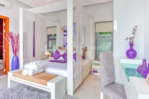 Casa de 2 dormitorios en Nai Harn Beach, Tailandia № 131069 - foto 14