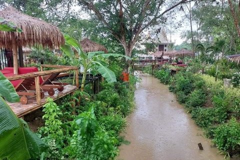 Casa de 9 dormitorios en Bang Sare, Tailandia № 107945 - foto 15
