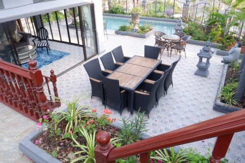Casa de 4 dormitorios en Bang Sare, Tailandia № 107944 - foto 9