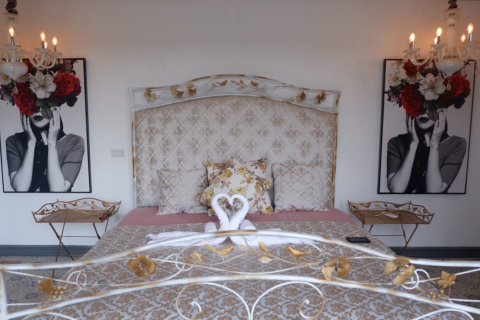 Casa de 4 dormitorios en Bang Sare, Tailandia № 107944 - foto 6