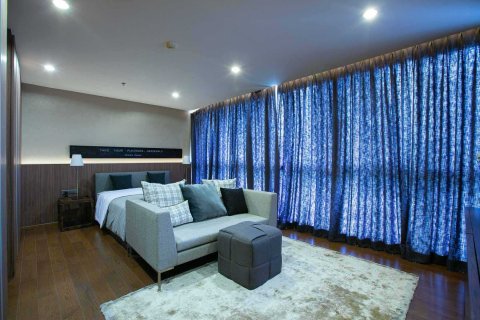 Condominio de 4 dormitorios en Bangkok, Tailandia № 83071 - foto 6