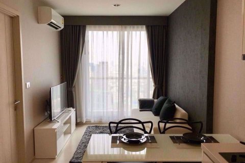 Condominio de 1 dormitorio en Bangkok, Tailandia en Rhythm Sukhumvit 42 № 77424