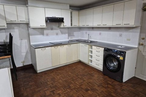 Condominio de 2 dormitorios en Bangkok, Tailandia № 132600 - foto 7