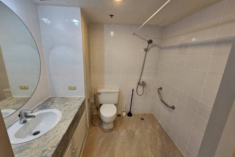 Condominio de 2 dormitorios en Bangkok, Tailandia № 132600 - foto 8