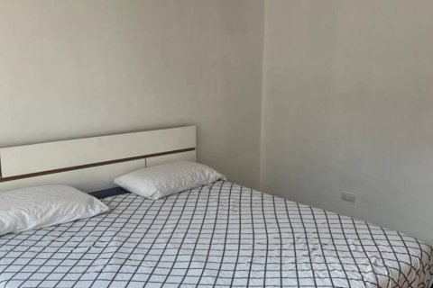 Condominio de 2 dormitorios en Khlong Toei, Bangkok, Tailandia № 132500 - foto 10