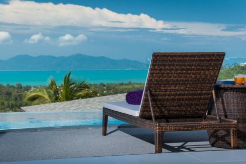 Chalet de 4 dormitorios en Surat Thani, Tailandia № 132497 - foto 4