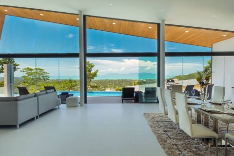 Chalet de 4 dormitorios en Surat Thani, Tailandia № 132497 - foto 5