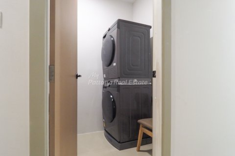 Condominio de 4 dormitorios en Pattaya, Tailandia № 104558 - foto 5