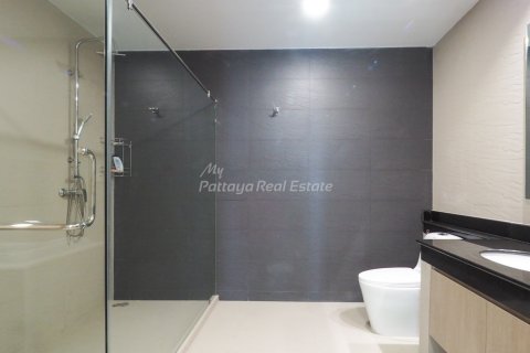 Condominio de 4 dormitorios en Pattaya, Tailandia № 104558 - foto 18
