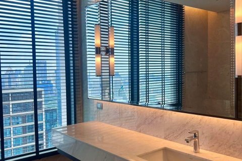 Condominio de 3 dormitorios en Bangkok, Tailandia № 143167 - foto 14