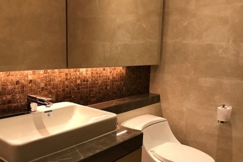 Condominio de 2 dormitorios en Bangkok, Tailandia № 143200 - foto 8