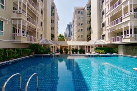 Condominio de 2 dormitorios en Bangkok, Tailandia № 143166 - foto 16