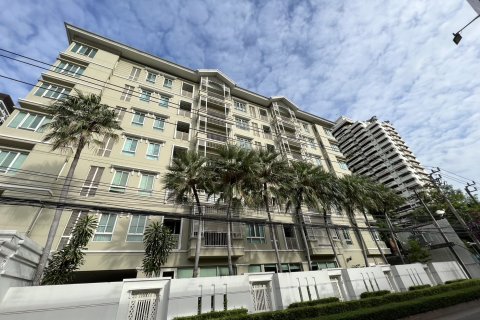 Condominio de 2 dormitorios en Bangkok, Tailandia № 143166 - foto 15