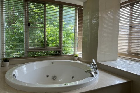 Condominio de 2 dormitorios en Bangkok, Tailandia № 143166 - foto 7