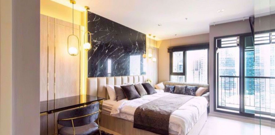 Estudio en el condominio en Bangkok, Tailandia en Life One Wireless № 77294