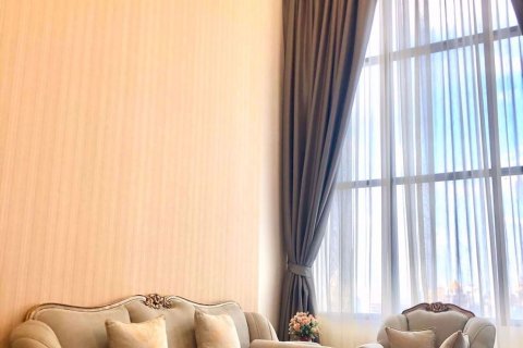 Sobre plano Knightsbridge Prime Sathorn en Bangkok, Tailandia № 36706 - foto 3