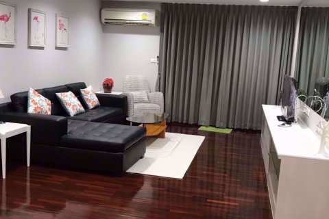 Condo in Watthana, Bangkok, Thailand, 2 bedrooms  № 77041