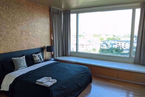 Condo in Khlong San, Bangkok, Thailand, 3 bedrooms № 77043 - photo 12
