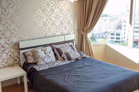 Condo in Khlong San, Bangkok, Thailand, 3 bedrooms № 77043 - photo 9