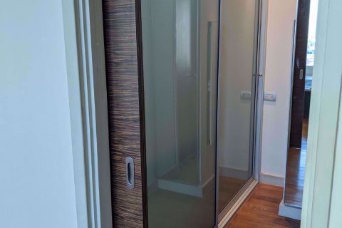 Condo in Khlong San, Bangkok, Thailand, 3 bedrooms № 77043 - photo 16