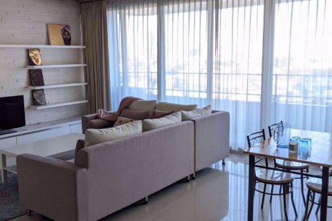 Condo in Khlong San, Bangkok, Thailand, 3 bedrooms № 77043 - photo 4