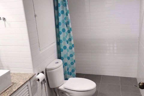 Dúplex de 2 dormitorios en Watthana, Bangkok, Tailandia № 77042 - foto 15