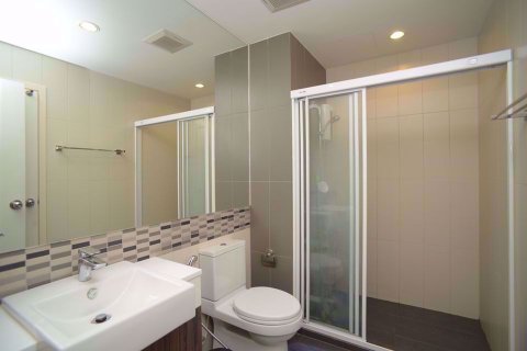 Condominio de 1 dormitorio en Phaya Thai, Bangkok, Tailandia № 77044 - foto 6