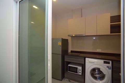 Condominio de 1 dormitorio en Phaya Thai, Bangkok, Tailandia № 77044 - foto 4